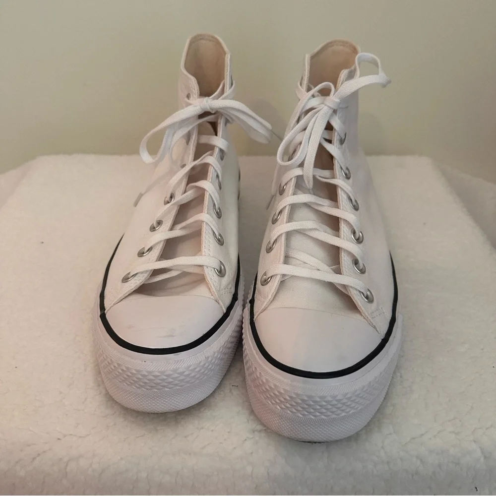 Converse Women's White Platform High-Tops - Picture 2 of 8